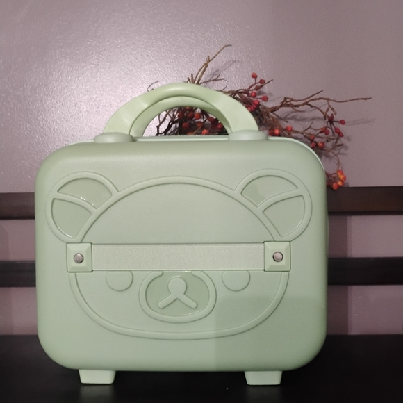 Rilakkuma Hard Shell Small Carry-On Travel Case in Sage Green NEW - Picture 14 of 16